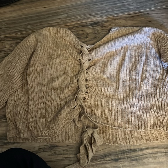 Sweater - Picture 2 of 2